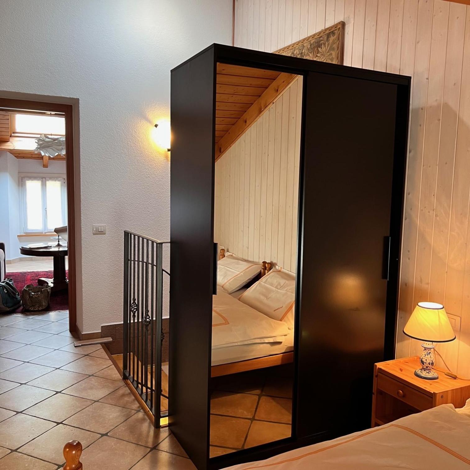 Villa La Solatìa Porto Ceresio Esterno foto