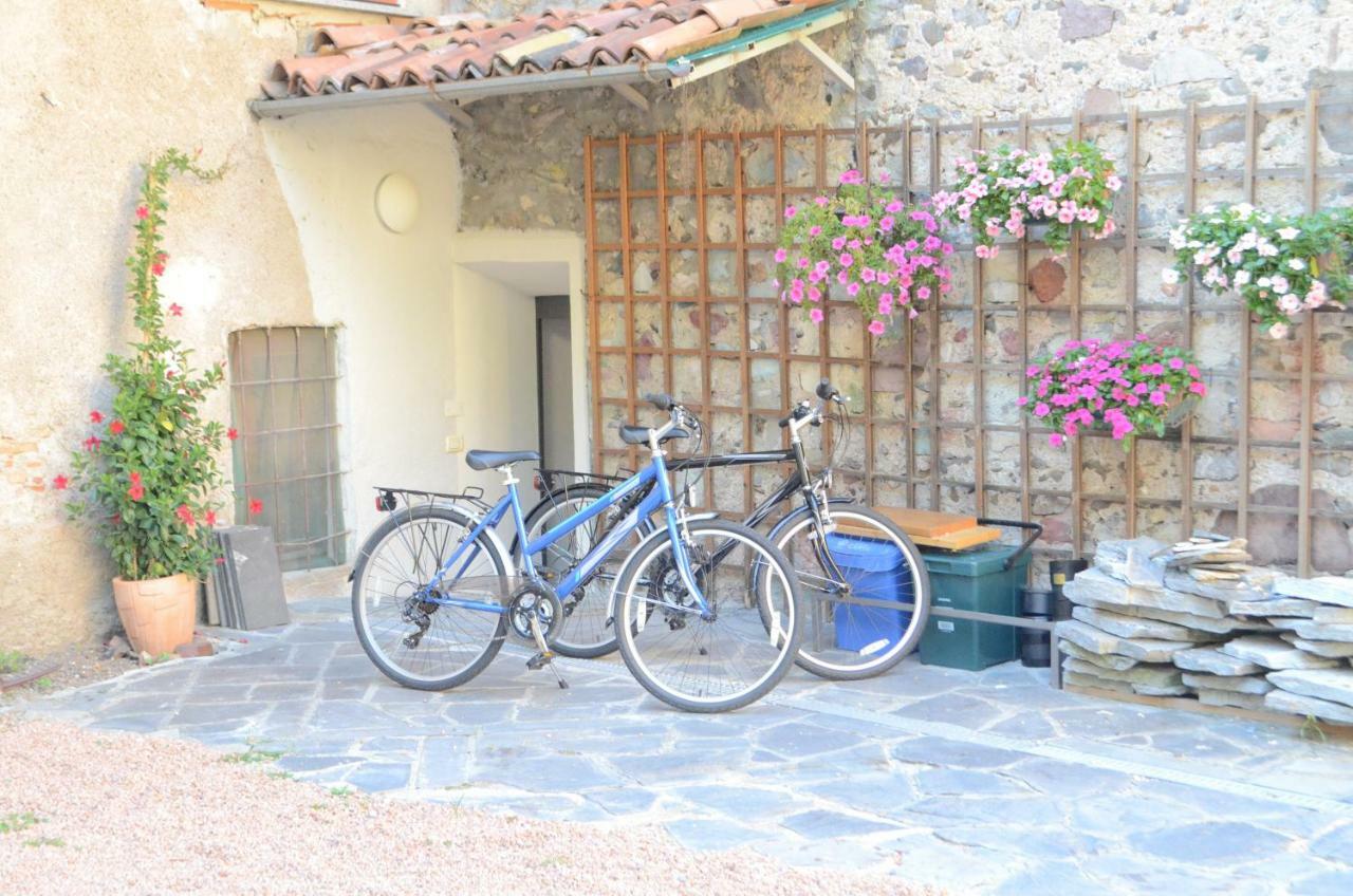 Villa La Solatìa Porto Ceresio Esterno foto